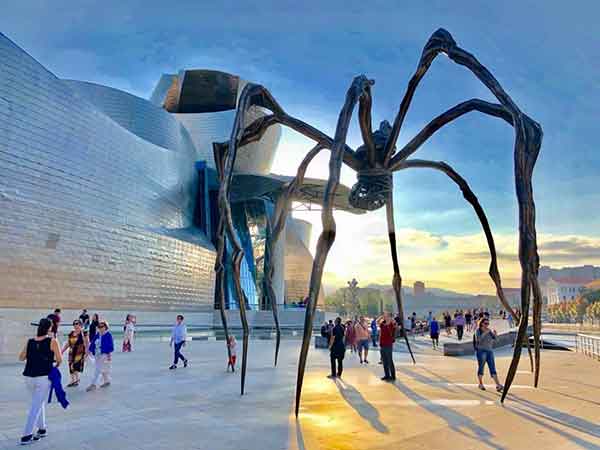 Spider Sculpture - Bilbao Spain